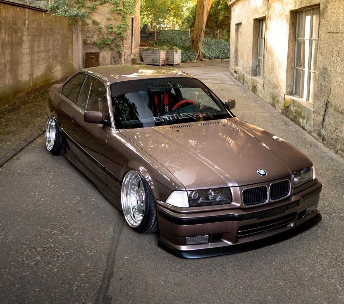 Дресс-код: оттенок Deep Brown